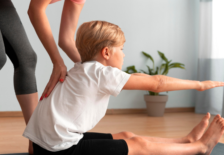 Scoliosi Bambini e Adolescenti: Riconoscere i Segnali Precoci per Intervenire Tempestivamente